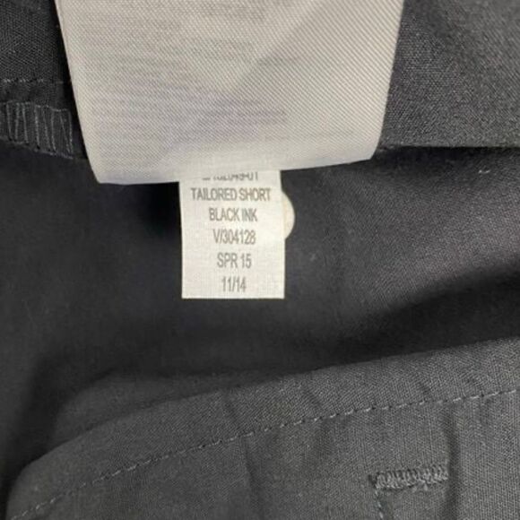 Gap Maternity Full Panel Black Tailored Shorts with pockets size 16 - Picture 6 of 6